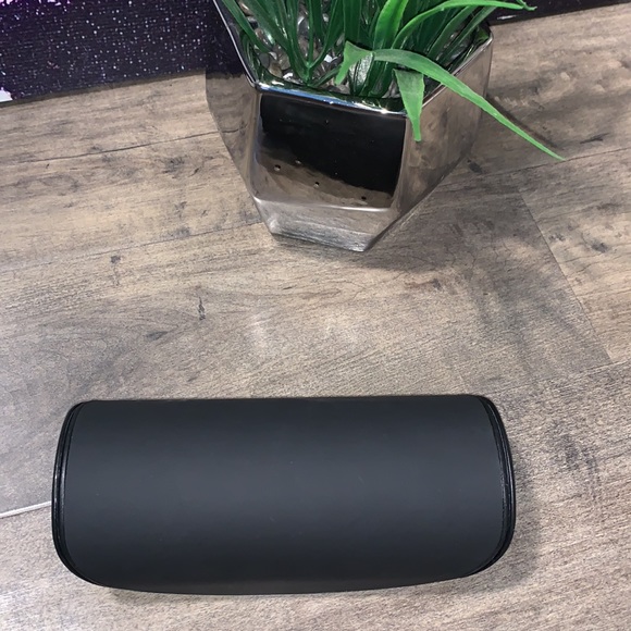 ARMANI EXCHANGE SUNGLASS CASE - Picture 3 of 3